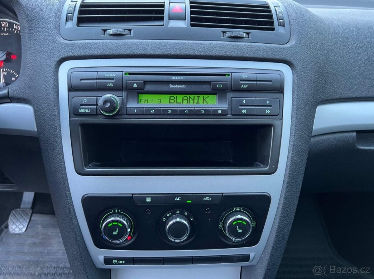 Škoda Octavia Combi 1.6 TDI 77 kW klima tažné 2010 - 17
