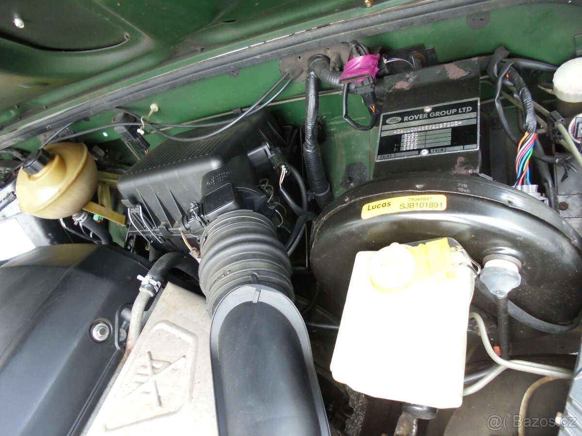 Land Rover Defender 2,5 TD5 - 90 kW - 17