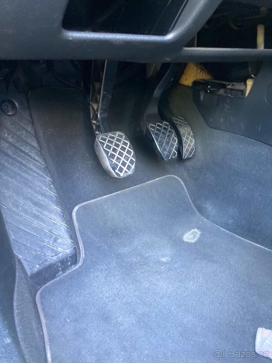 Audi A4 B7 Avant 2.0TDI 125kW S-line - 17