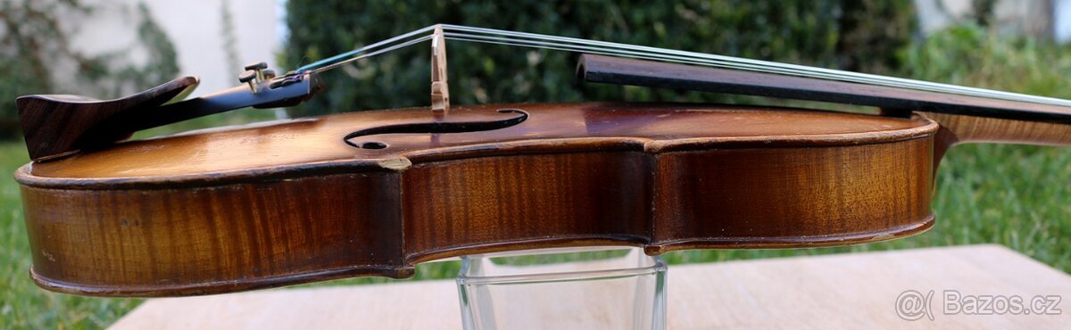 S dobrým zvukem staré celé 4/4 housle - 17