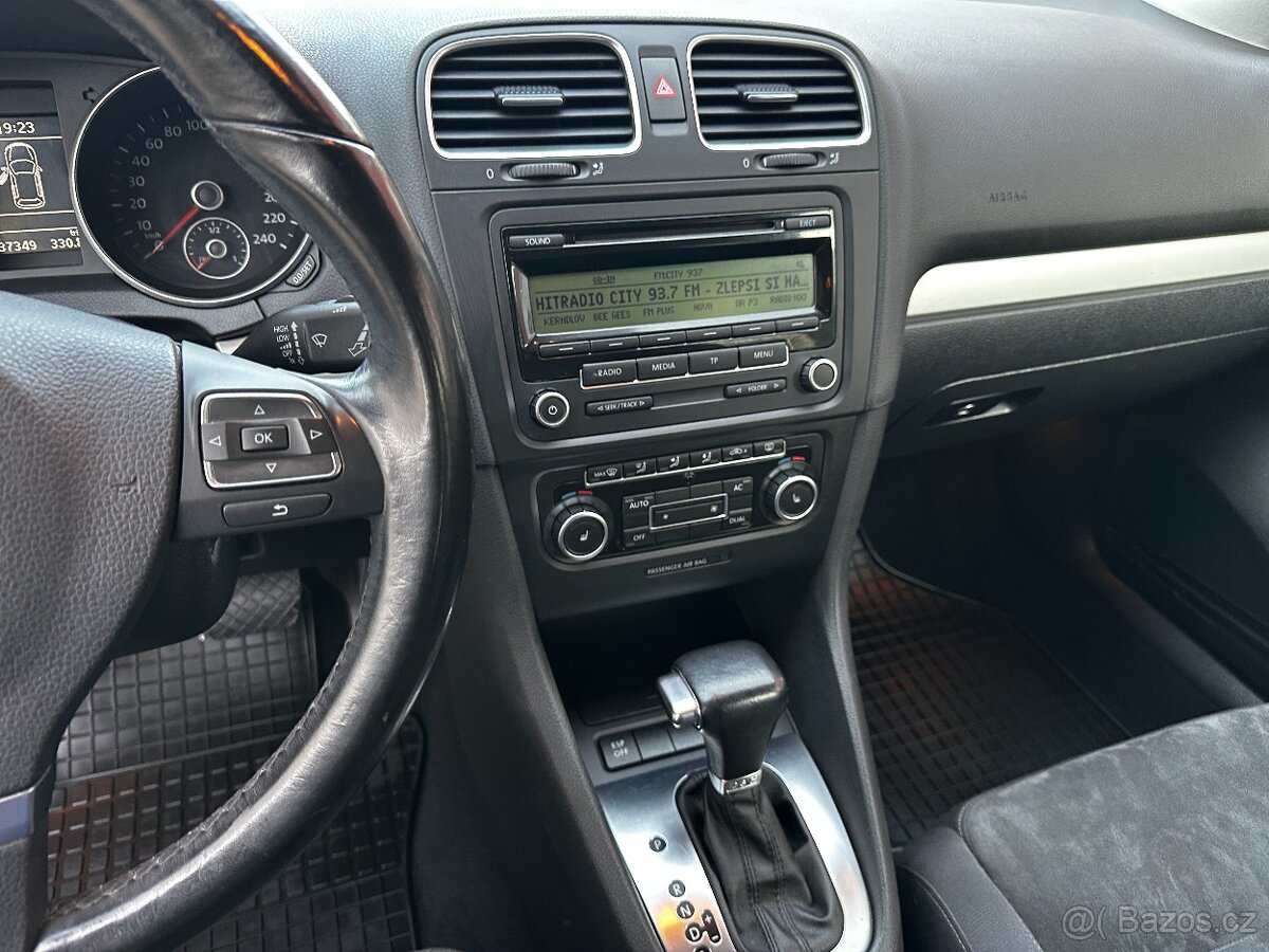 Volkswagen Golf 1.4 TSI 118kW DSG Highline ALU R17 Alcantara - 17