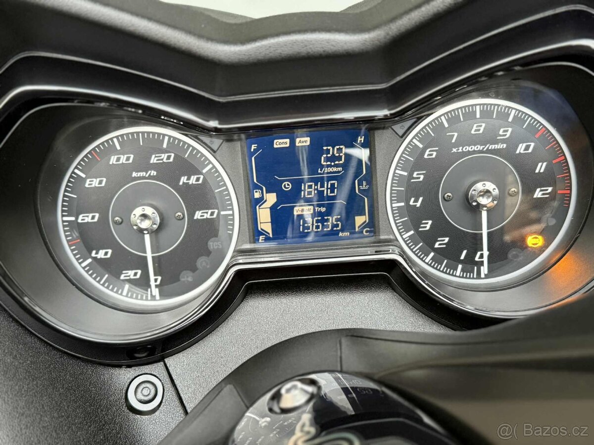 Yamaha X-Max 125 Tech MAX 2023 - 17