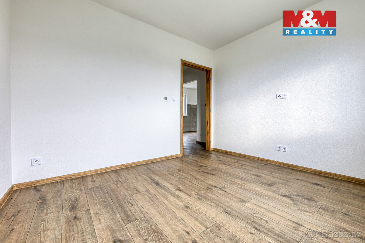 Prodej rodinného domu, 98 m², Sokolov, ul. Tyršova - 17