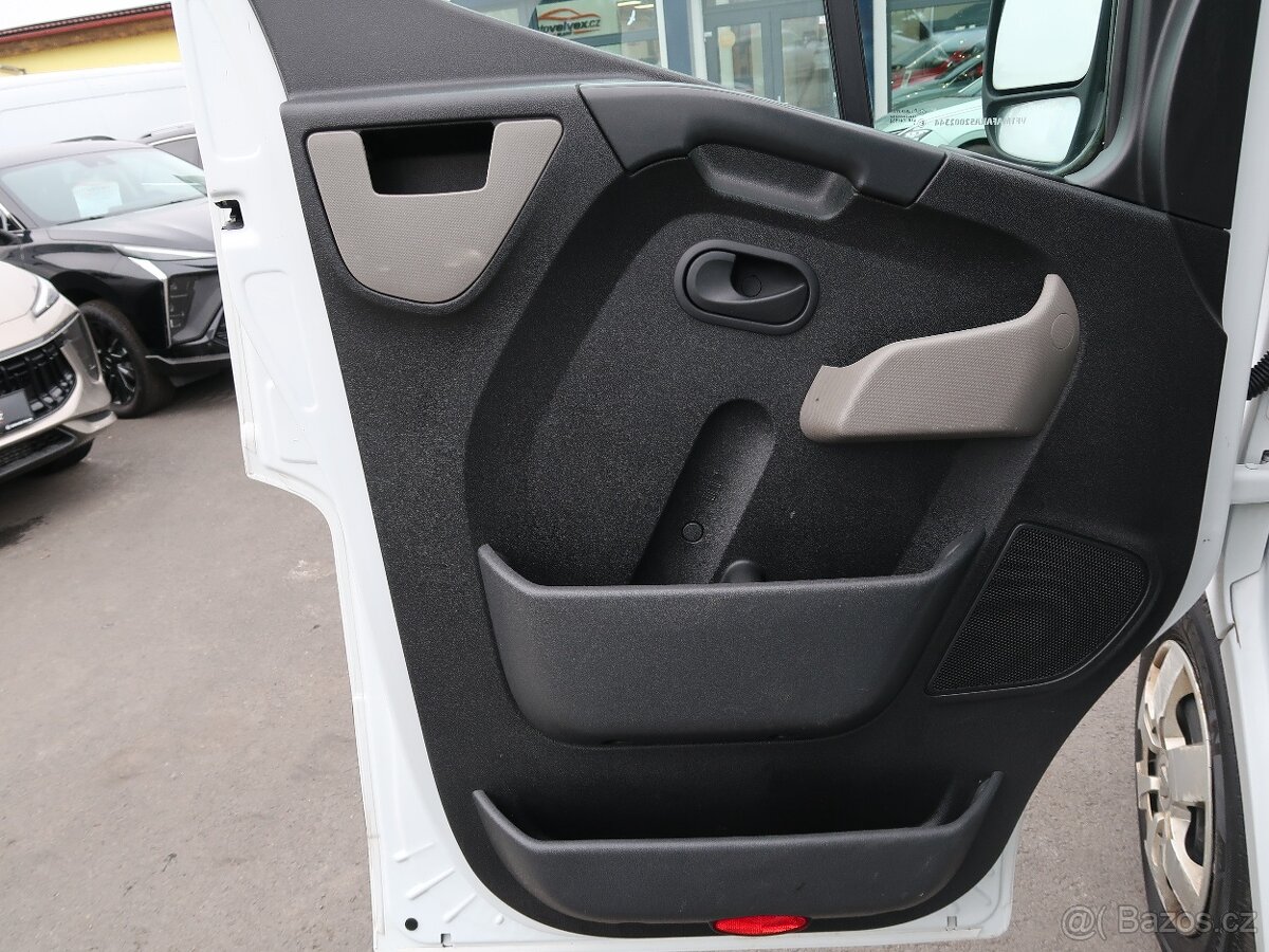 Renault Master 2.3dCi,81kW,L1H1,1majČR,DPH - 17