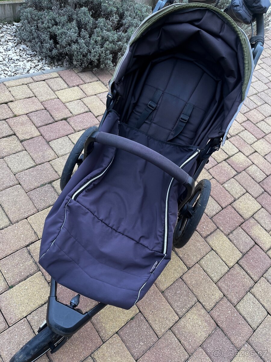 Thule Urban Glide 2 - 17