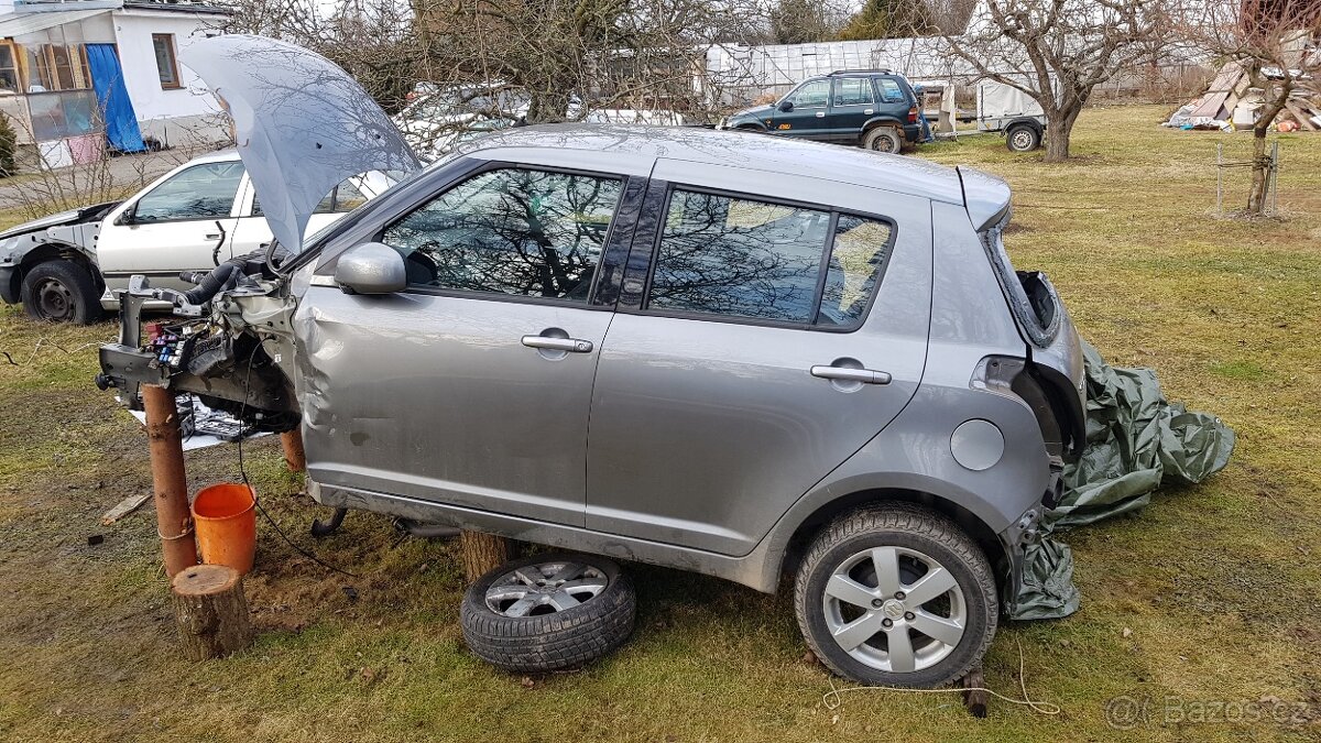 Suzuki Swift 1.3 68kW 2009 33.500km,1.majitel ND C11S M13A - 17