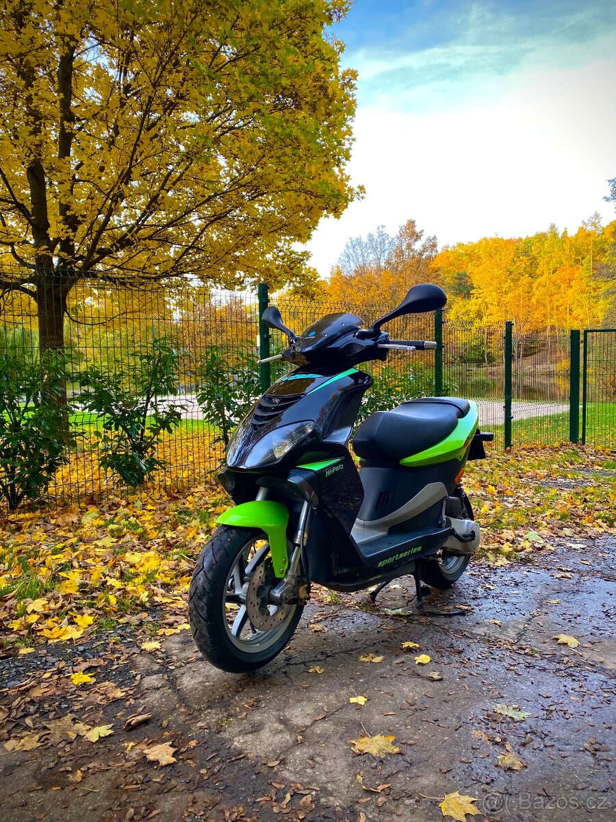 Skútr Piaggio NRG bez ŘP 25 km/h - 17