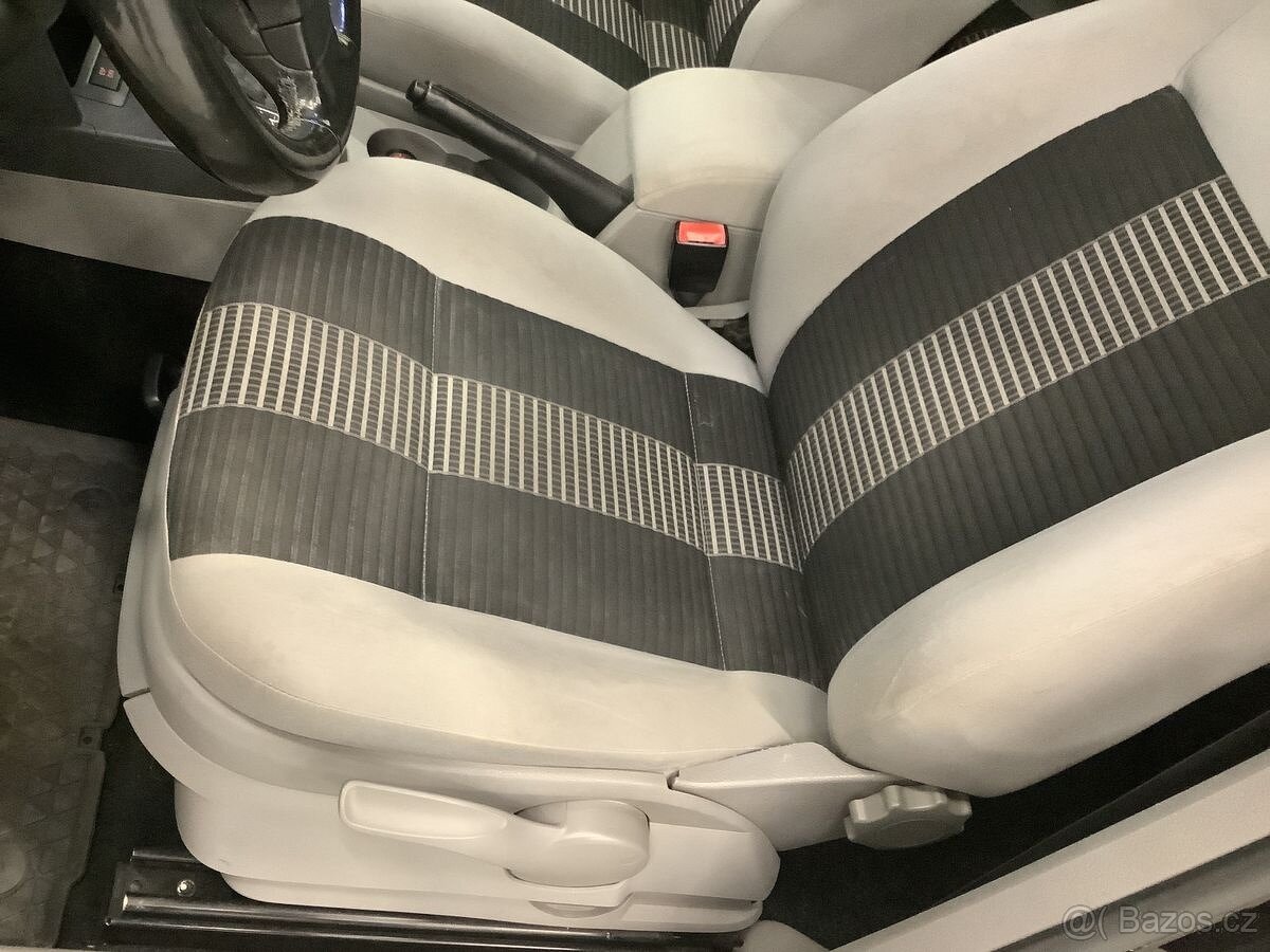 Volkswagen Caddy 1.9 Tdi DSG 77 KW BEZ DPF r.2010 194tkm TOP - 17