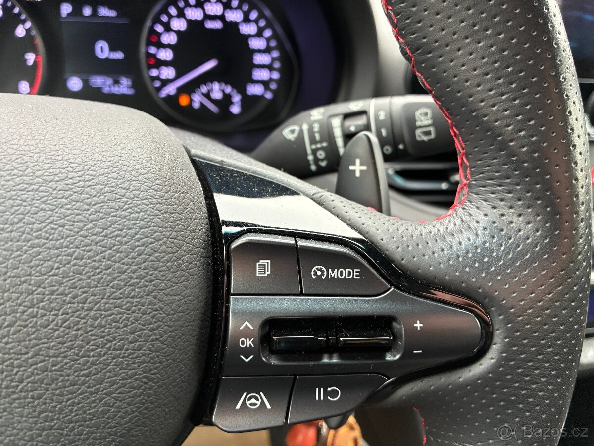 Hyundai i30 WG 1.5T-GDi 118kW NLINE AUTOMAT ZÁRUKA - 17