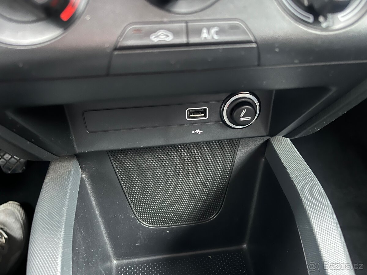 Škoda Fabia,55kW,parkovací senzory - 17