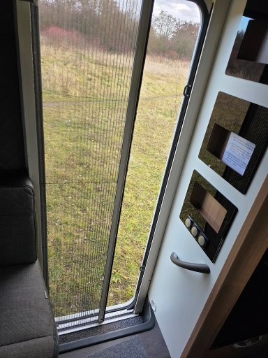 Obytny automobil Adria Matrix 670 SL - 17