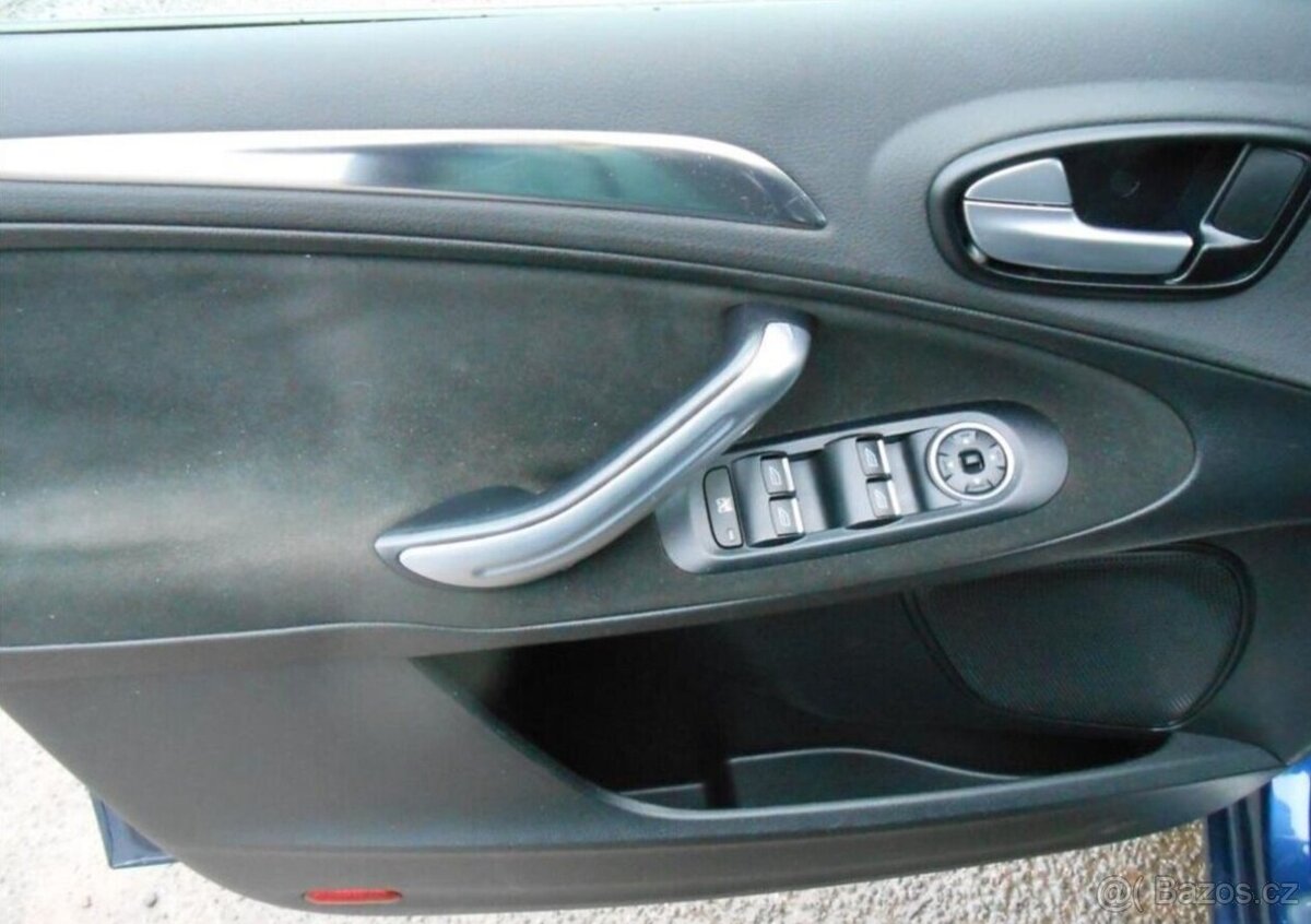 Ford Galaxy 2,0 TDCI 103 kW DPH Serviska nafta - 17