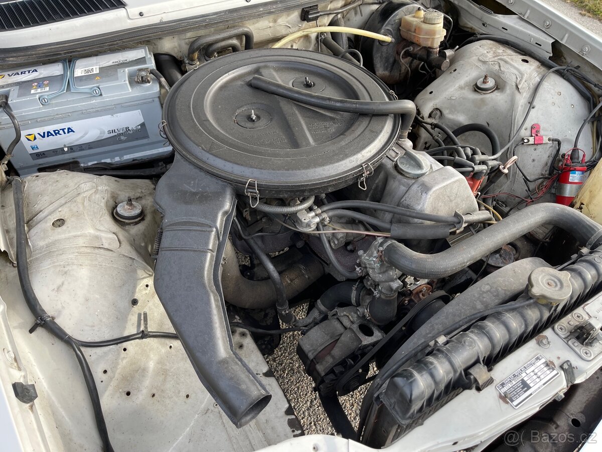 Mercedes benz w123 250 - 17