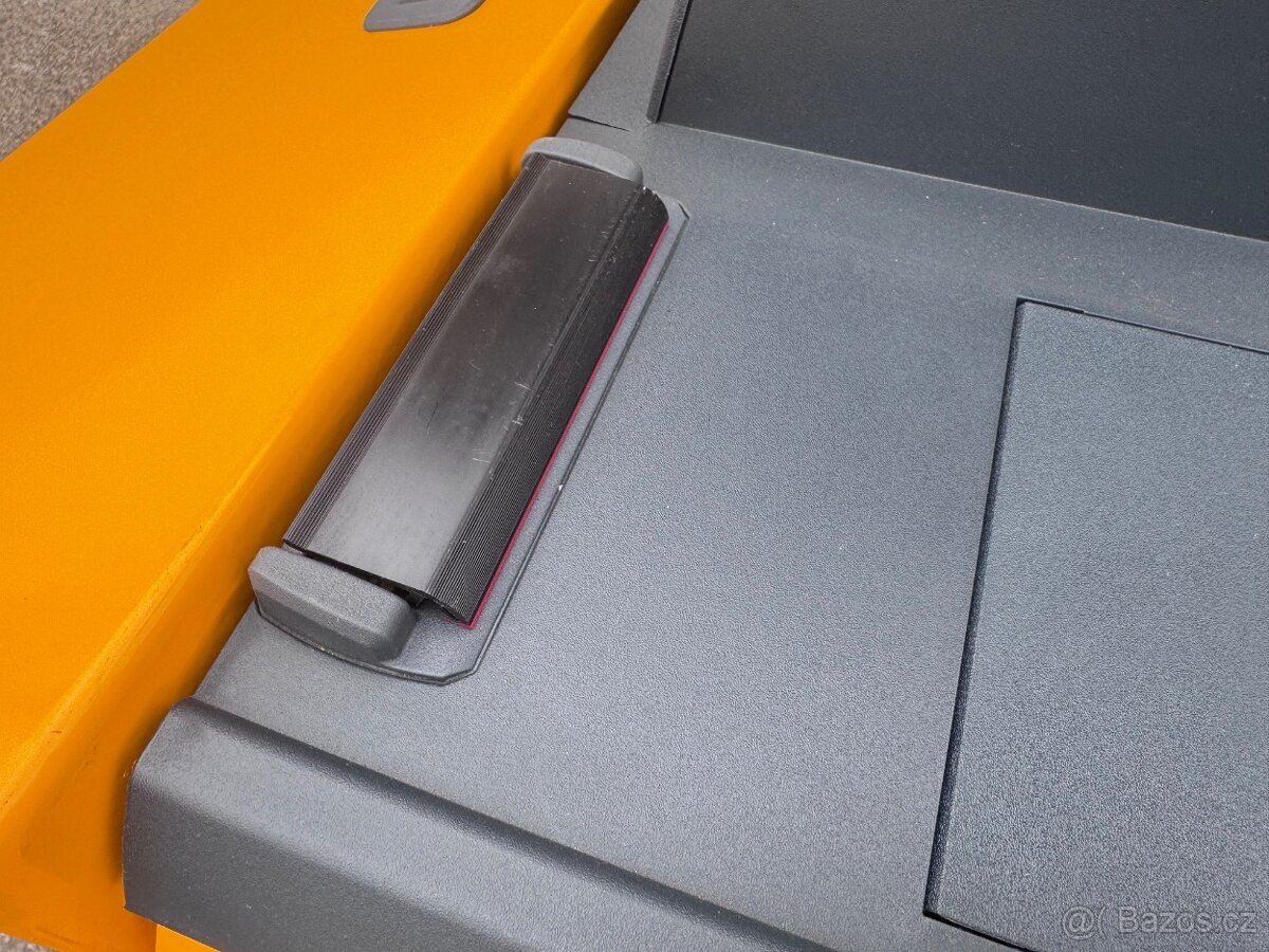 Nízkozdvižný vozík s plošinkou Jung stav nového - 17