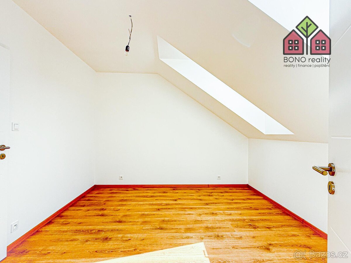 RD, dispozice 4+kk, plocha 160 m2, novostavba, garáž, zahrad - 17