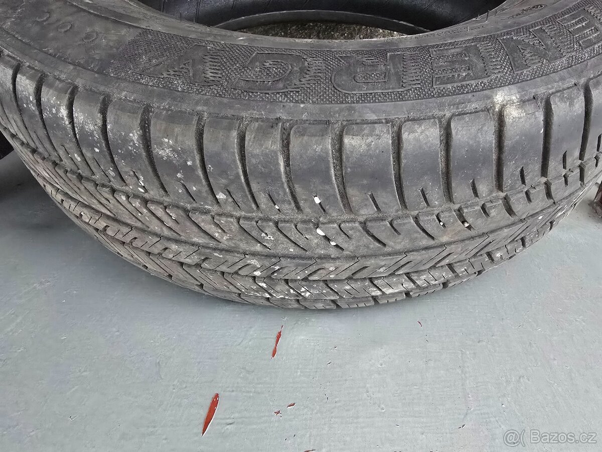 Letní pneu 205/65/15 - 17