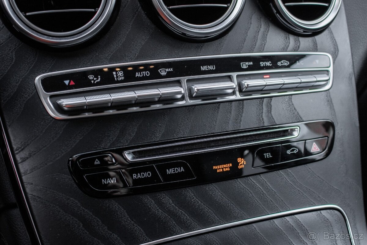 Mercedes-Benz GLC Kupé 250d 4MATIC A/T - možný odpočet DPH - 17