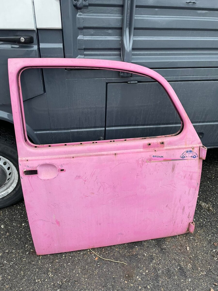 Ŕůzné dveře VW Brouk - 17