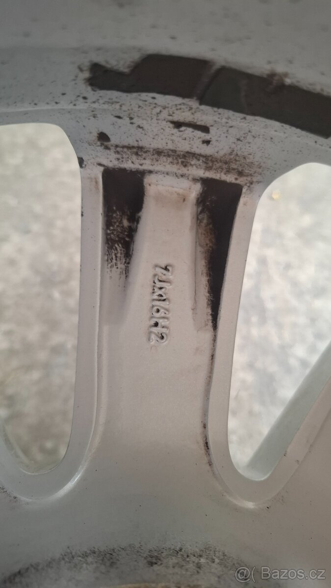 Prodám ALU kola originál VW 5x112 R16 - 17