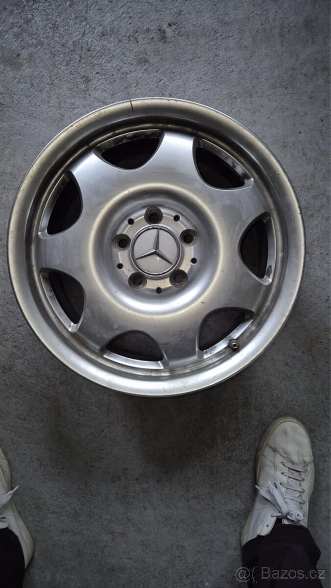 Mercedes-Benz E 270 CDi - 17