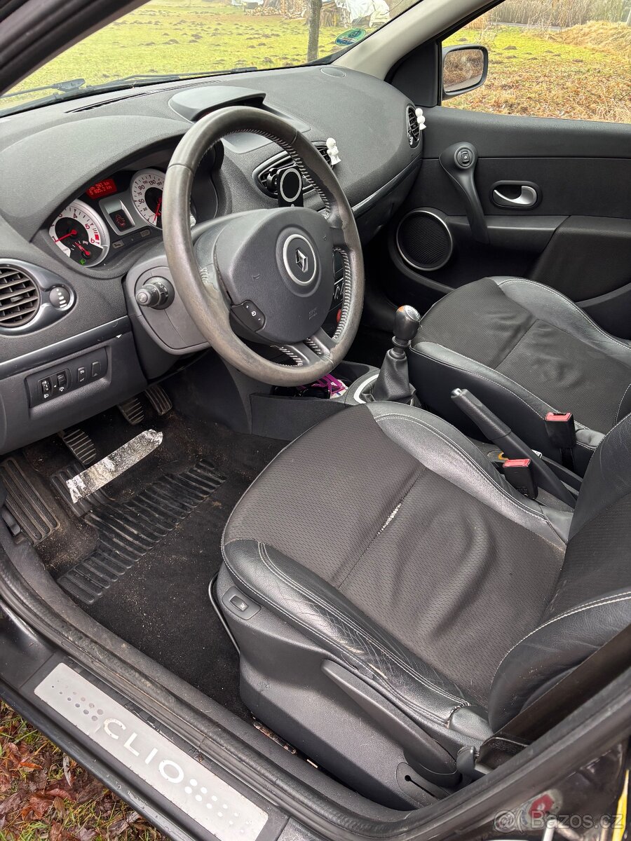 Renault clio 3 combi - 17