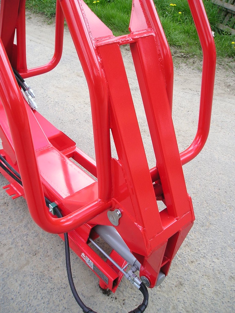 střední kleště na balíky - 17