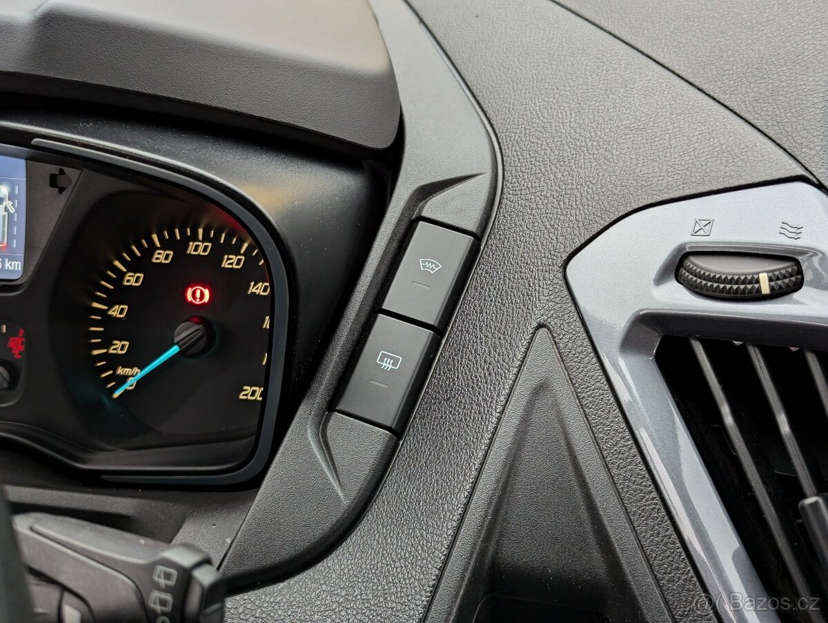 Ford Tourneo Custom TITANIUM 2.2TDCi 114kW 8 MÍST, KAMERA - 17