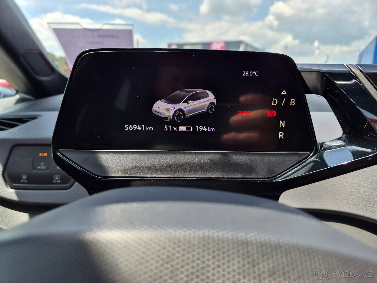 VW ID.3 Drive Pro/TEPELNÉ ČERPADLO/KAMERA/VYHŘ.VOLANT - 17