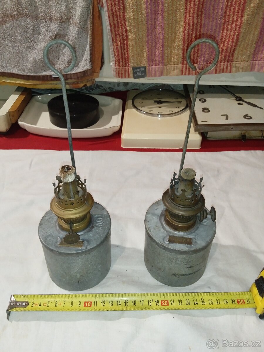 Lampy na prodej - petrolejové, na elektriku atd celkem 16 ks - 17