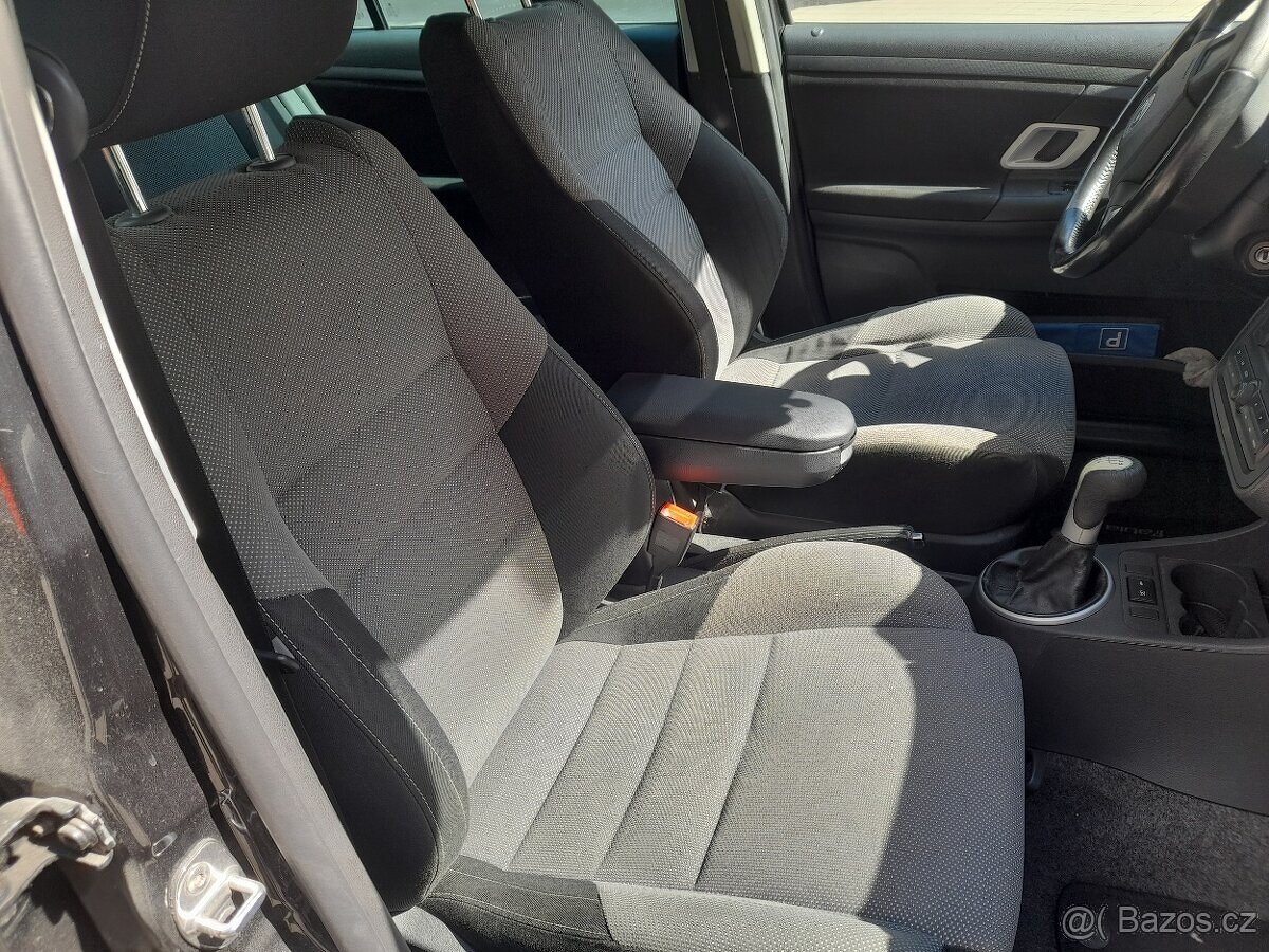 ŠKODA FABIA KOMBI SPORT 1.4 16V 63KW NOVÁ STK+OLEJ - 17