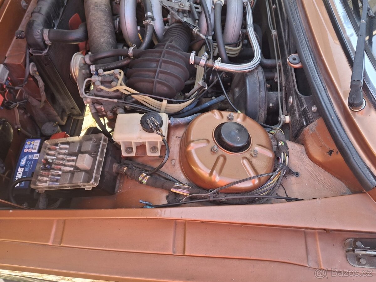 BMW e12 520i 1977 vzácný model - 17