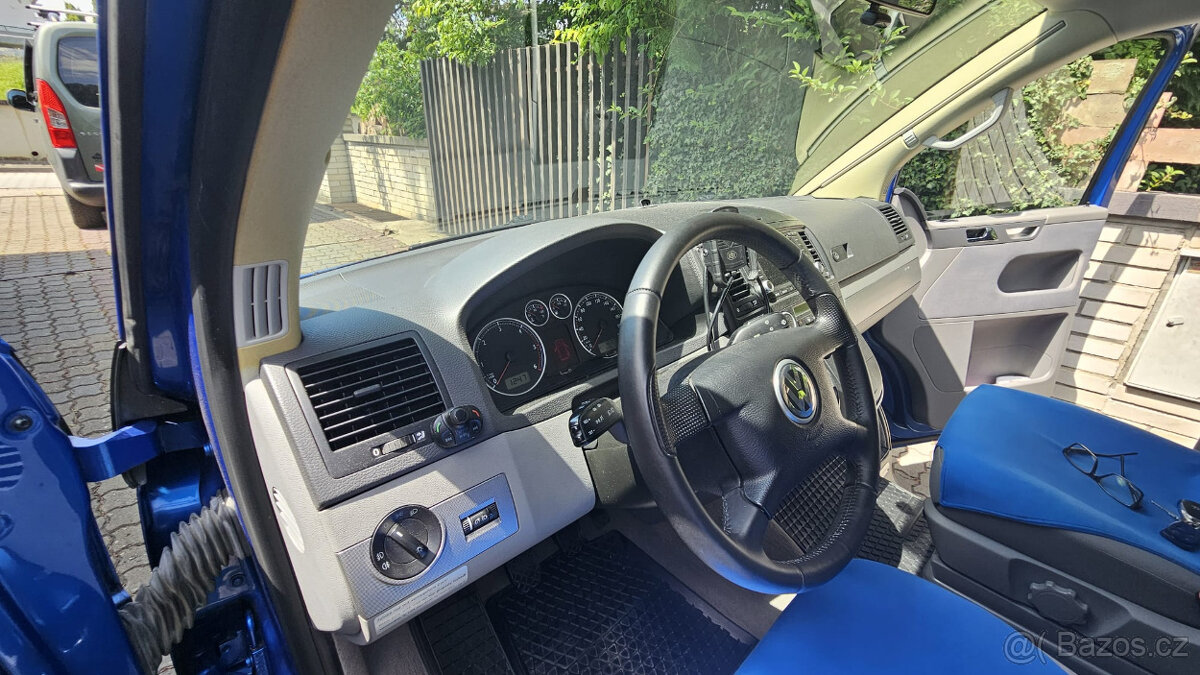 VW T5 California 2.5 TDI 4 motion - 17