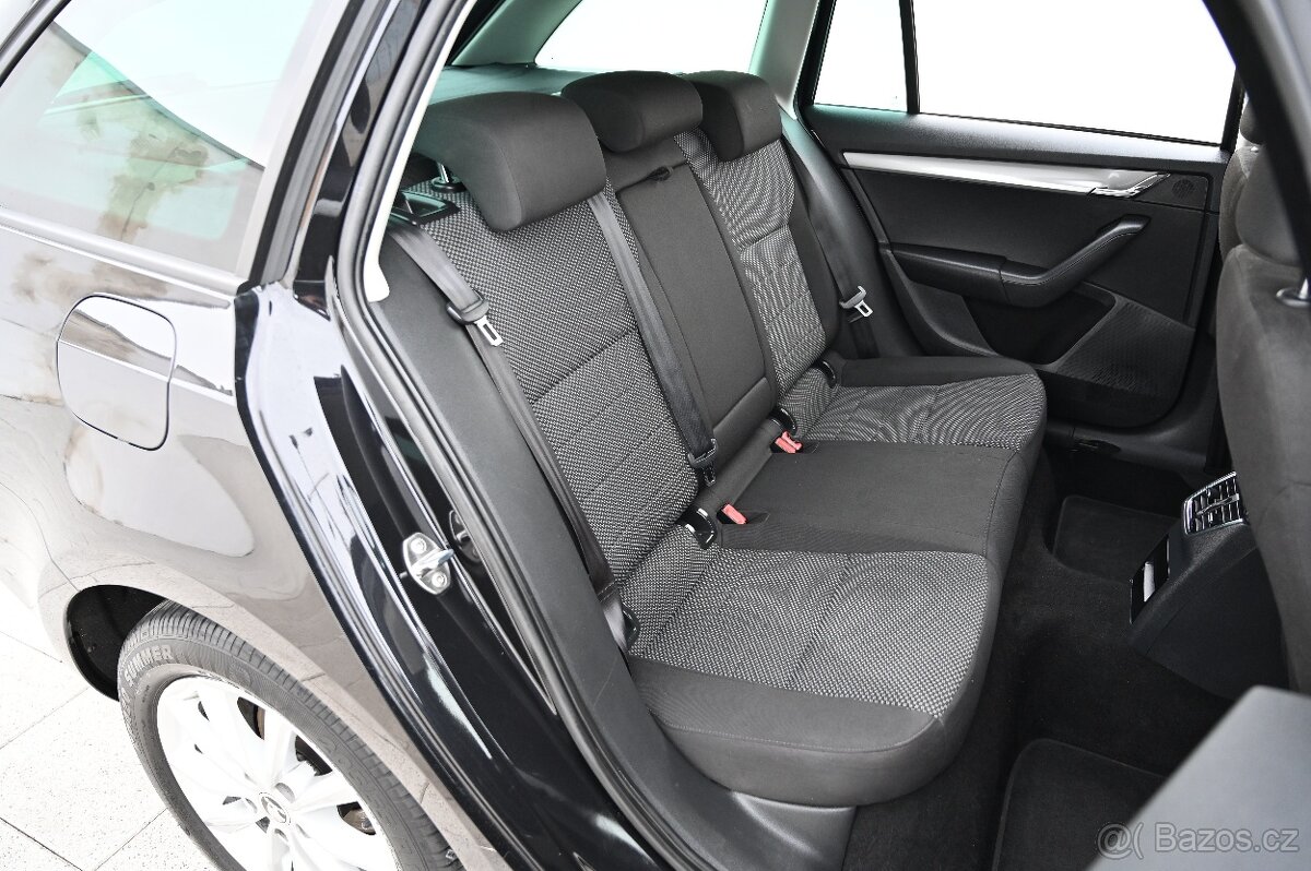 Škoda Octavia 2.0TDI 110KW Ambition 8/2013 - 17