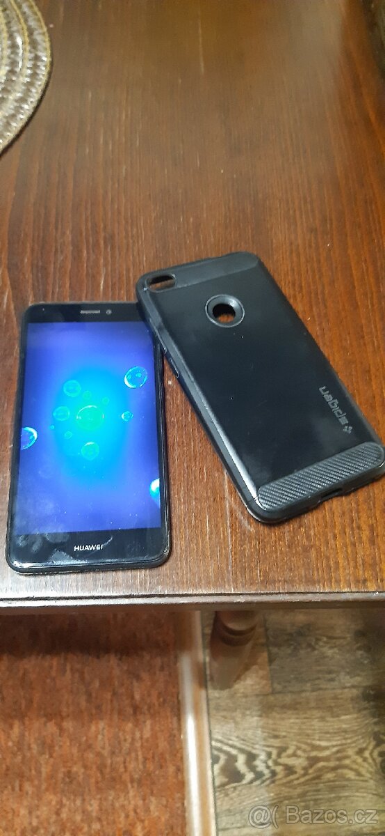 Retro telefony + Hodinky + tlačítkový telefon NOKIA - 17