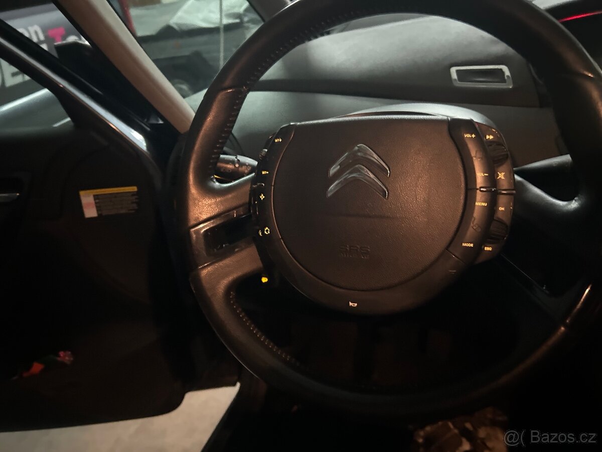 C4 grand Picasso 1.6HDI 82kW, r2012,7mist,exkluziv - 17