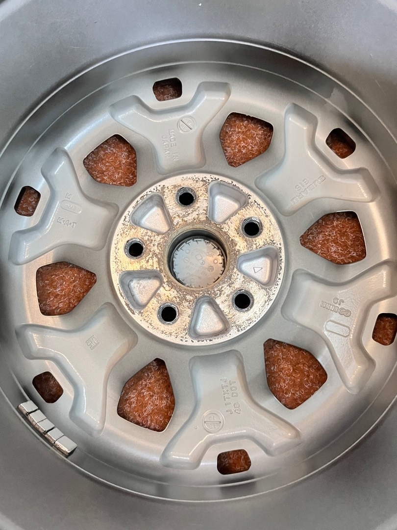 5x114,3 R17 originál Subaru Forester TOP STAV - 17