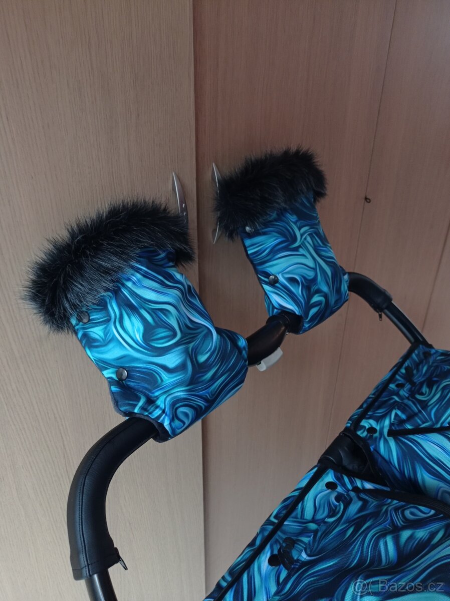 Rukávníky a rukavice, ceny od - 17