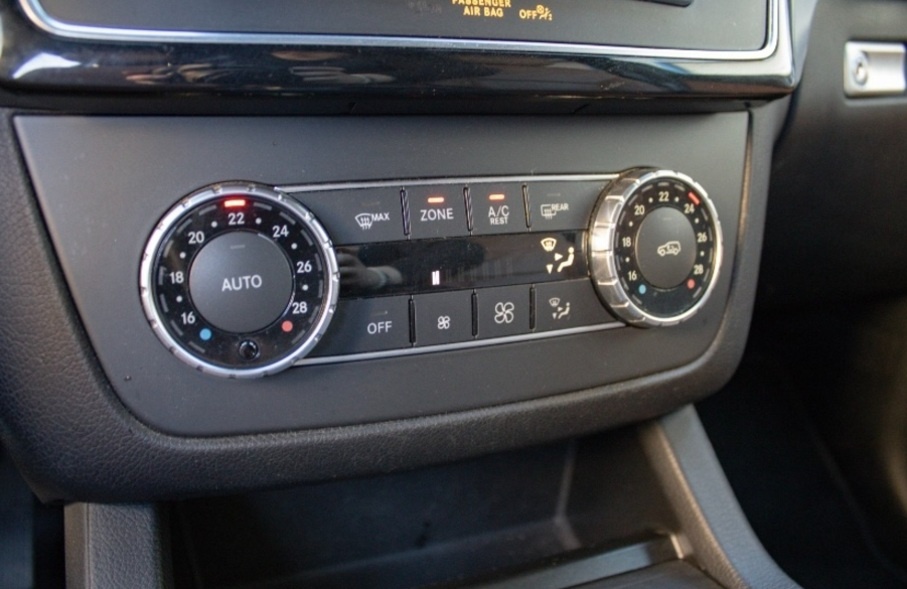 Mercedes-Benz GLE 400 4MATIC AMG - 17