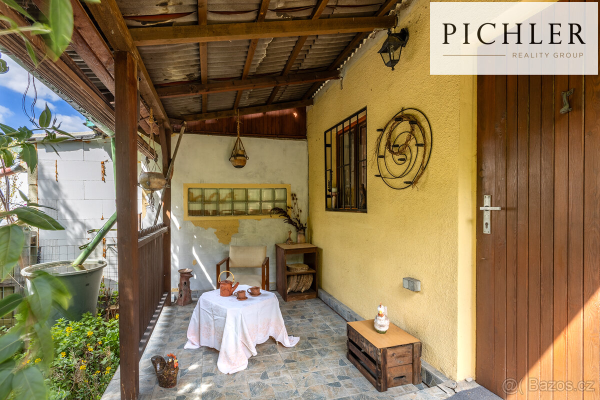 Prodej zahrady 368 m2 s patrovou zděnou chatou, Malé Březno - 17