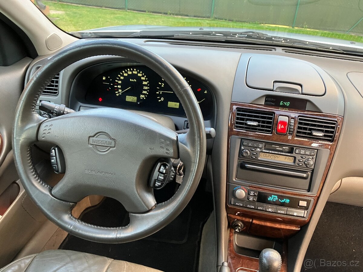 Nissan Maxima QX A33, rok 2002, V6 3.0 147kW, manuál - 17