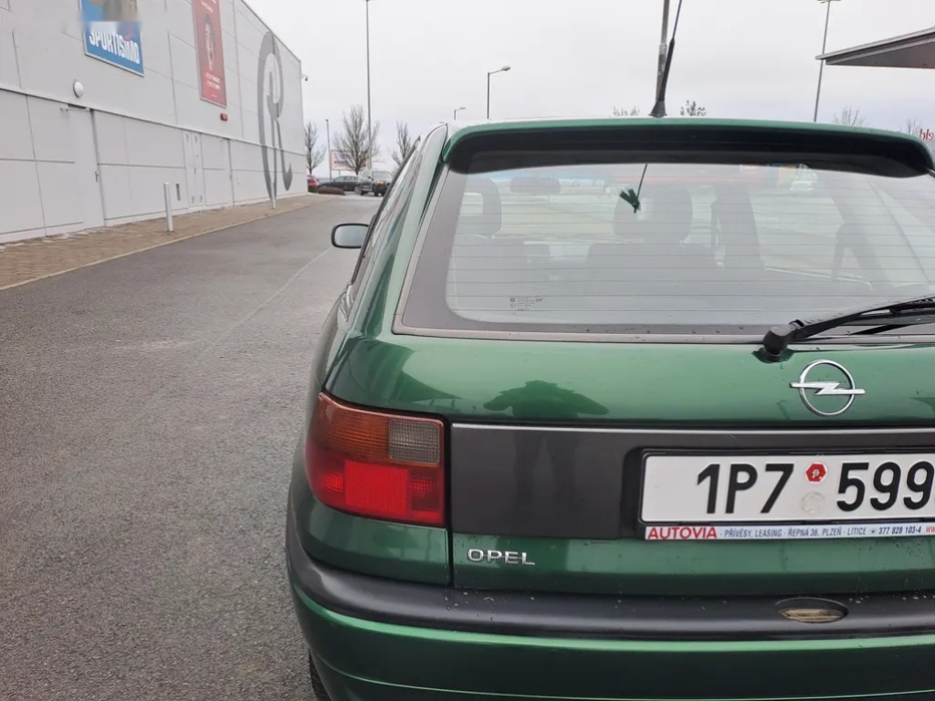 Opel Astra, 1.6i 2.MAJ JIŽ REZERVACE - 17