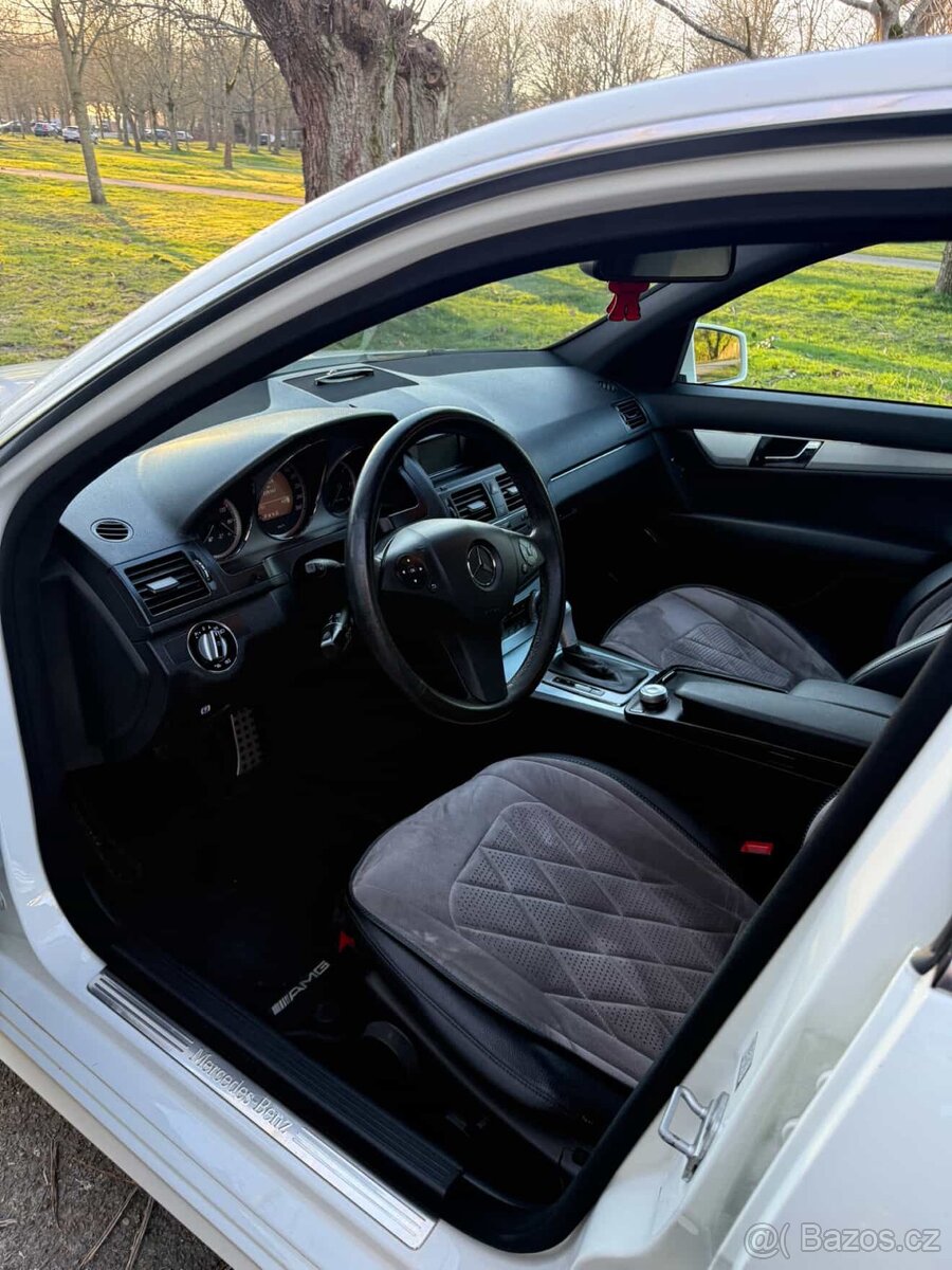 Mercedes-Benz C220CDI - 17