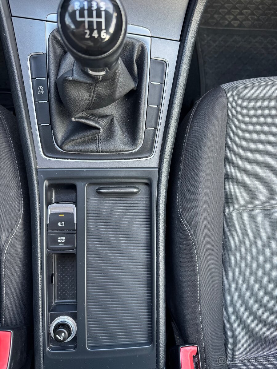 VW Golf 7 combi - 17