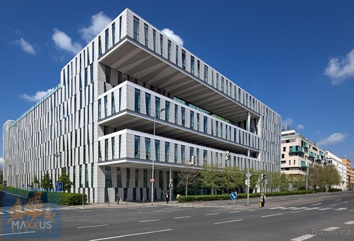 Pronájem kanceláře (315 m2), ul. Karolinská, Praha 8 - Karlí - 17