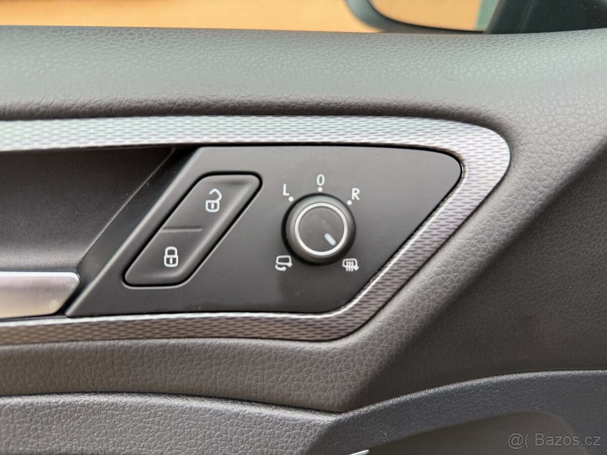 VW Golf 7 2.0 Tdi, výbava Lounge - 17