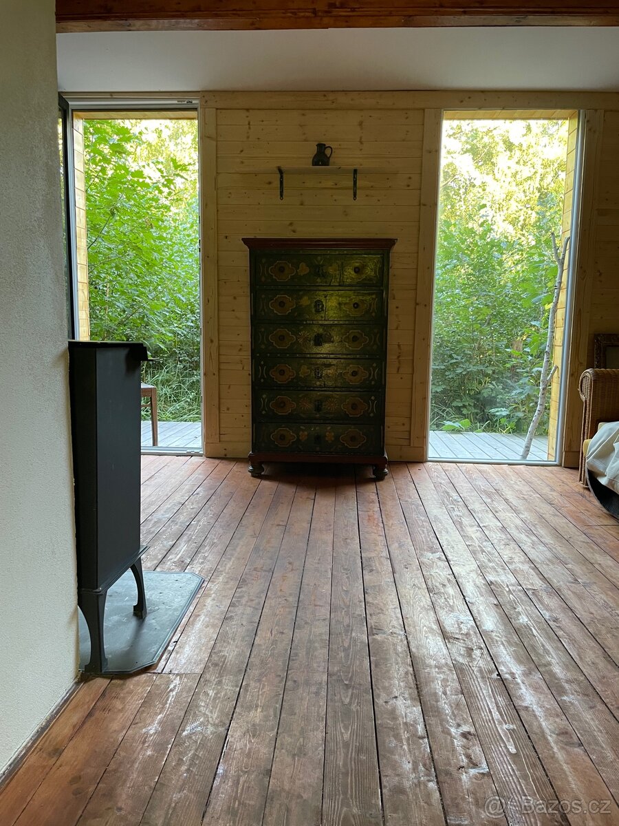 Prodám chatu v KERSKU RK NEVOLAT, DĚKUJI/ kontakt mailem - - 17