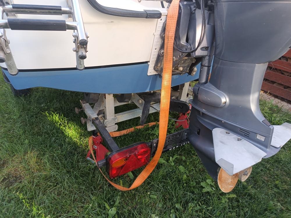 Prodám kajutový člun Astéria B2 - 17