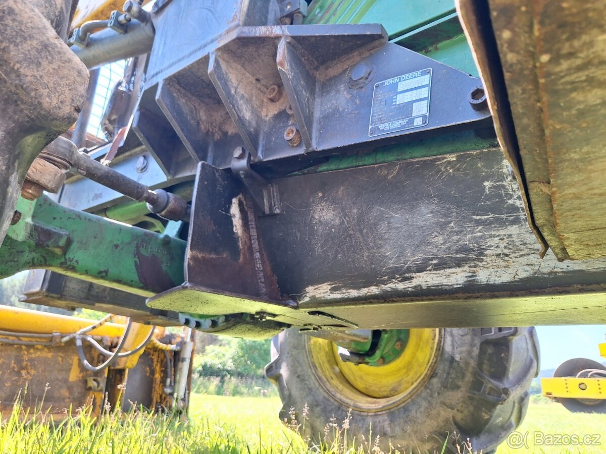 JOHN DEERE 6130 STANDARD 4X4 - 17