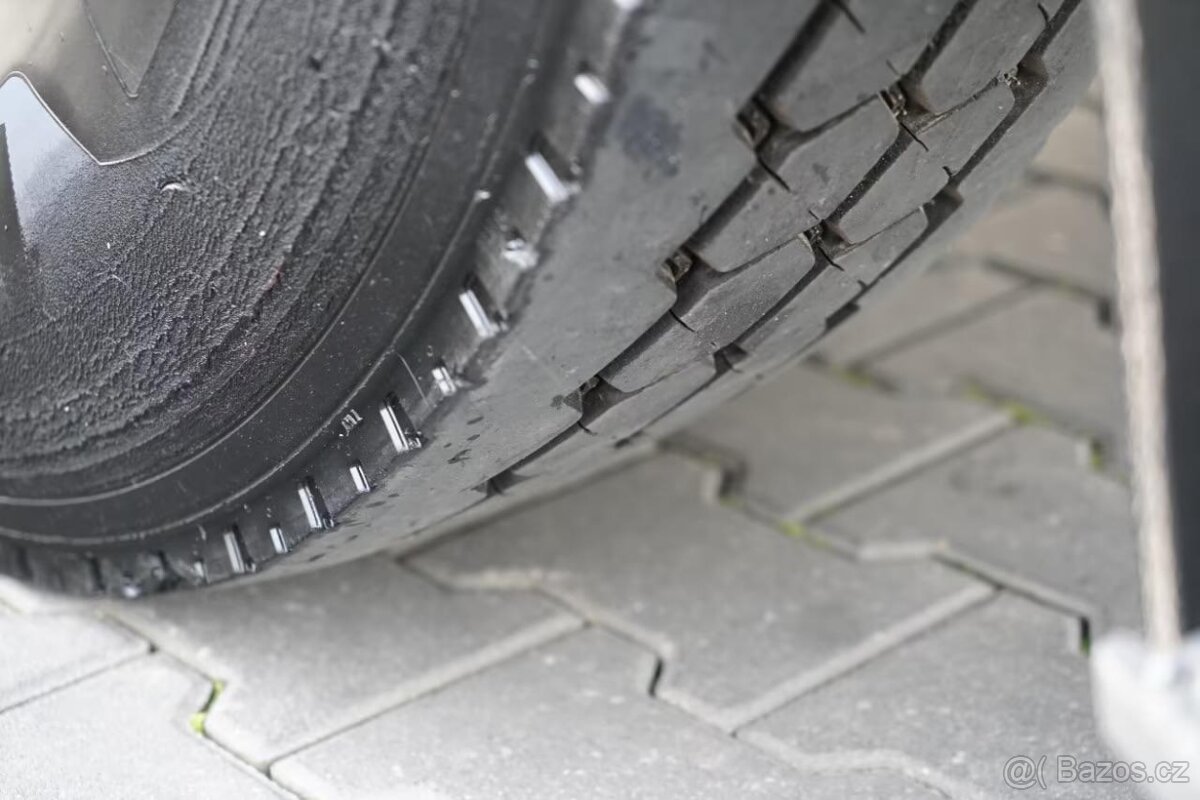 SCANIA P 410 XT 8x4 domíchávač PUTZMEISTER 9cbm - 17