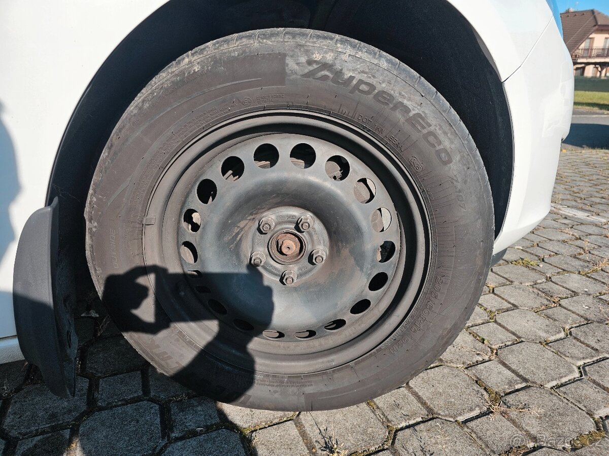 OPEL ASTRA J 1.6 85 KW 2012 /PLYN /TAŽNÉ - 17